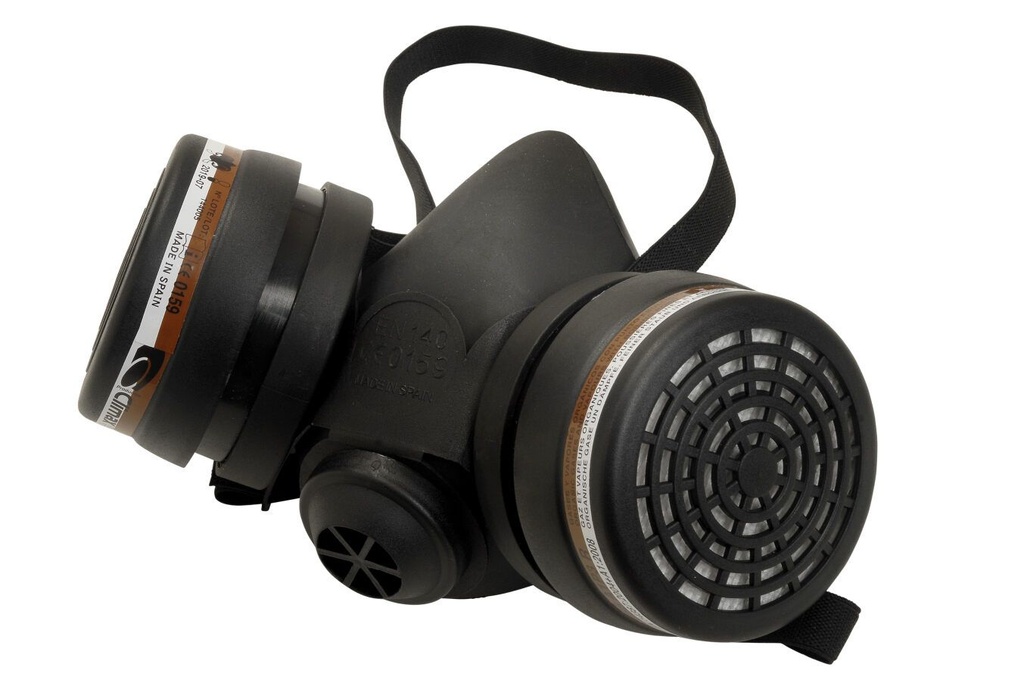 Half face mask fitted with 2 A1P3 cartridges