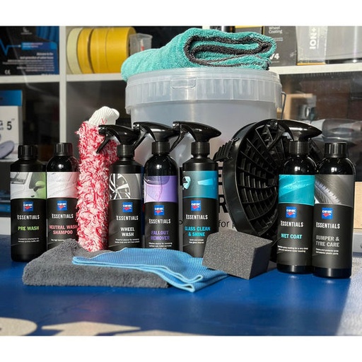 [KIT/CLEANCARHOME2] Essentials - Clean Your Car At Home Starter Kit 